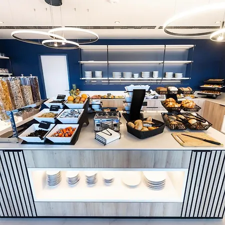 Western Premier Royal Blue - Adult Only Leipzig