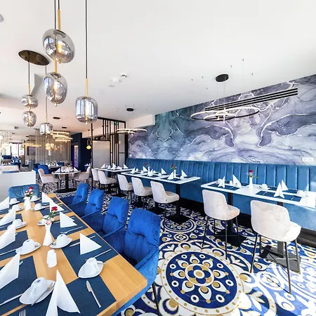 Western Premier Royal Blue - Adult Only Отель