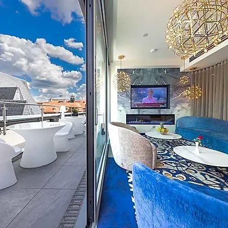 Hotel Western Premier Royal Blue - Adult Only