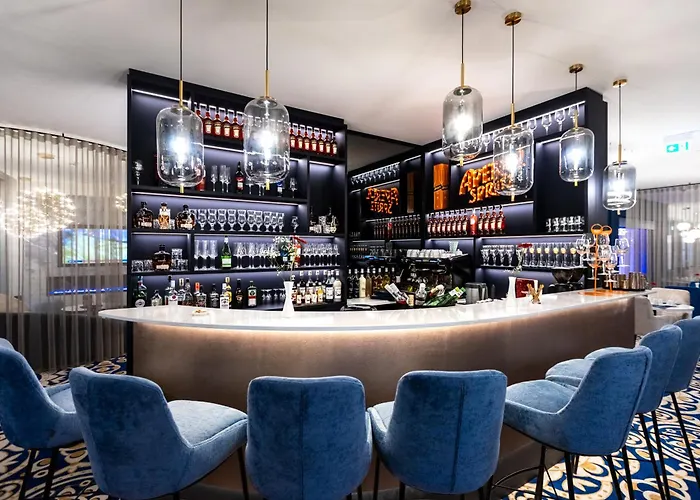 Western Premier Royal Blue - Adult Only Hotel