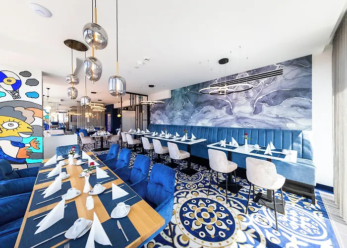 Western Premier Royal Blue - Adult Only Hotel